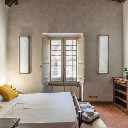 Historical Loft At Campo De Fiori Roma