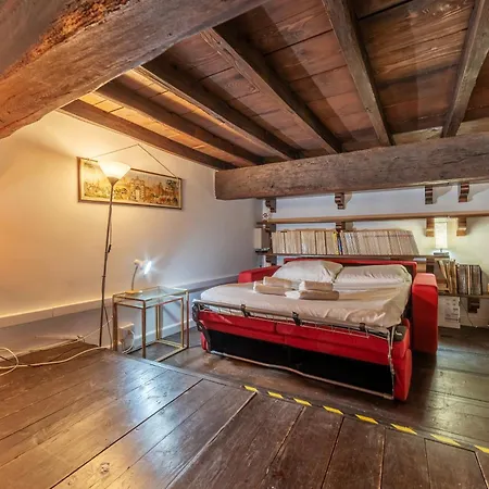 شقة Historical Loft At Campo De Fiori *