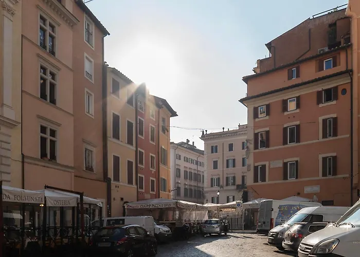 Historical Loft At Campo De Fiori Lägenhet